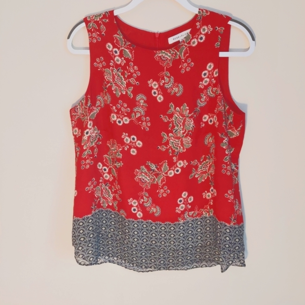 Rose+Olive M red floral sleeveless top